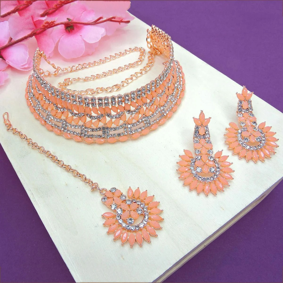 Alloy Choker Necklace Set In Peach Colour NS1250008