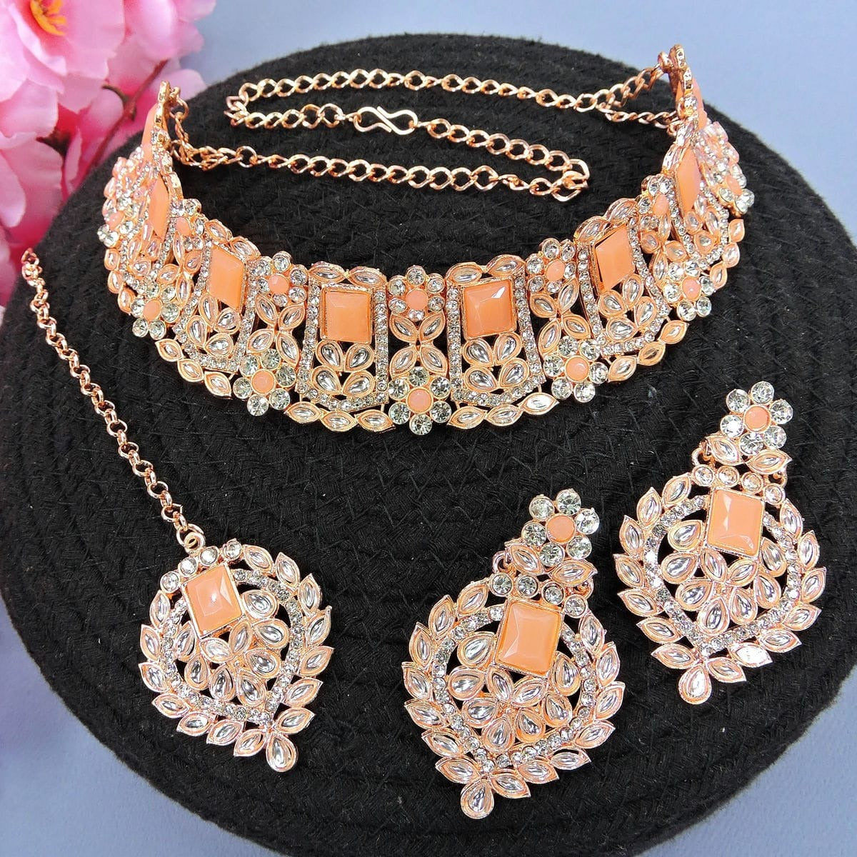 Alloy Choker Necklace Set In Peach Colour NS1250023