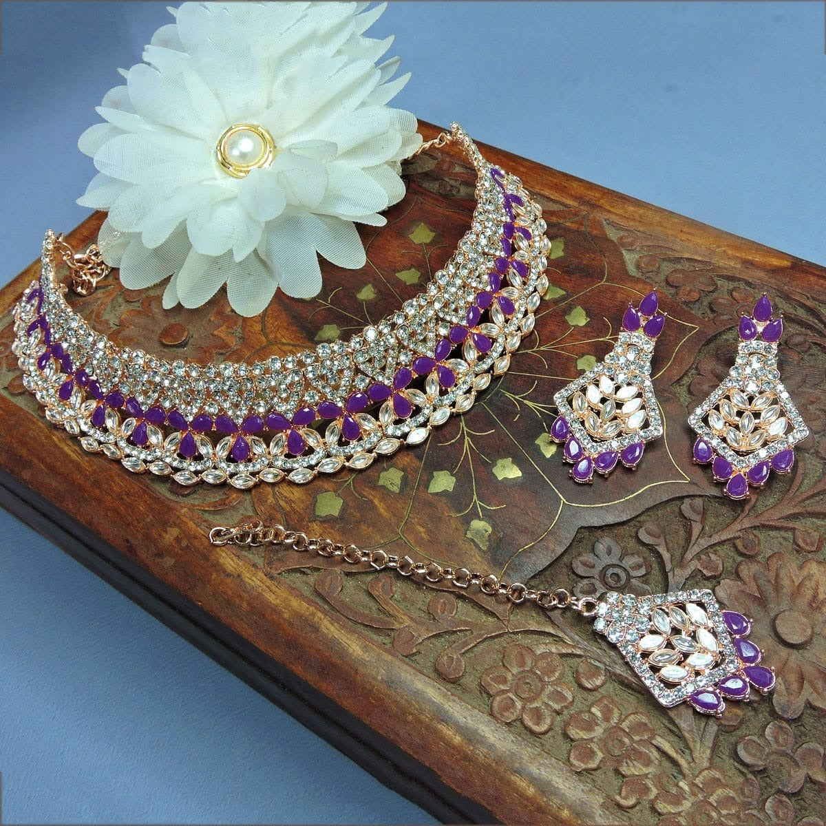 Alloy Choker Necklace Set In Purple Colour NS1250107