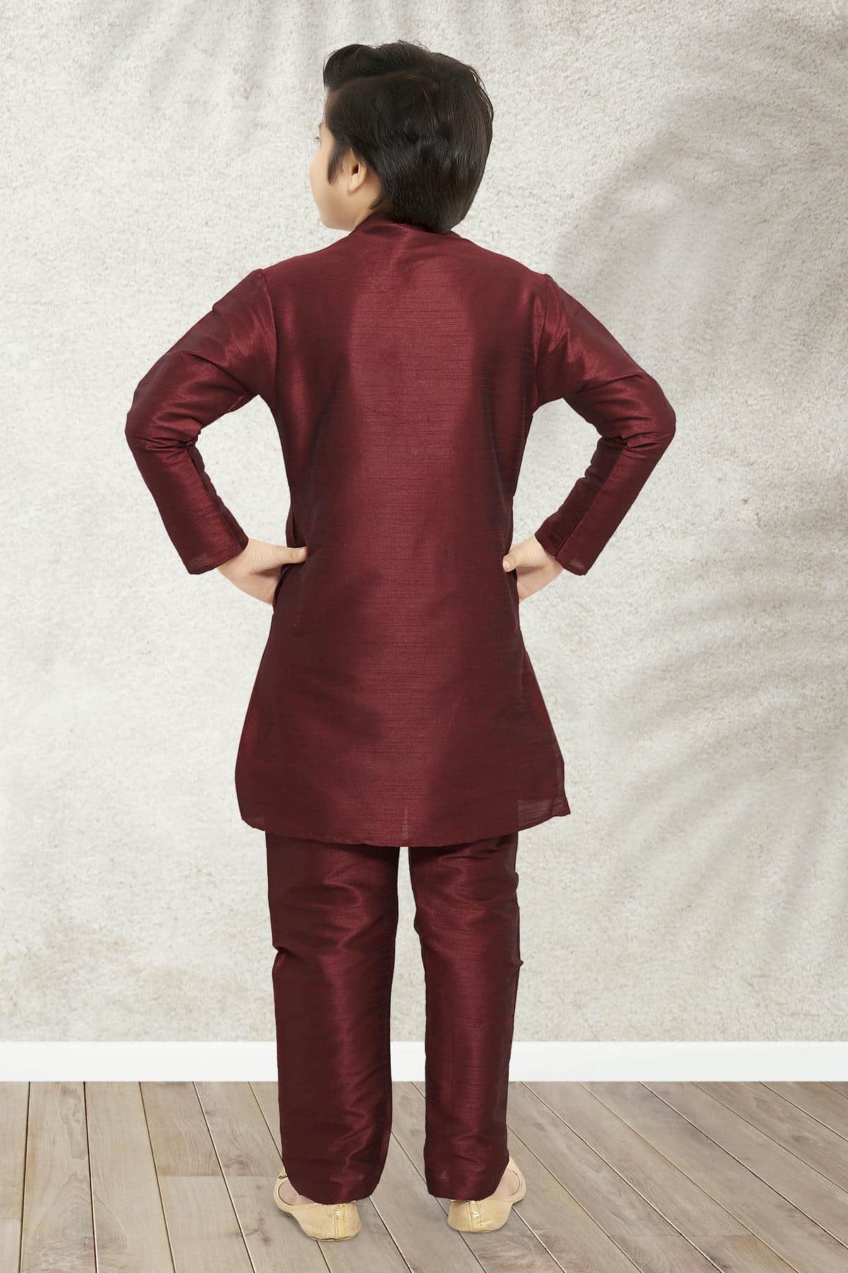 Art Banarasi Silk Solid Maroon Colour Kurta Pajama