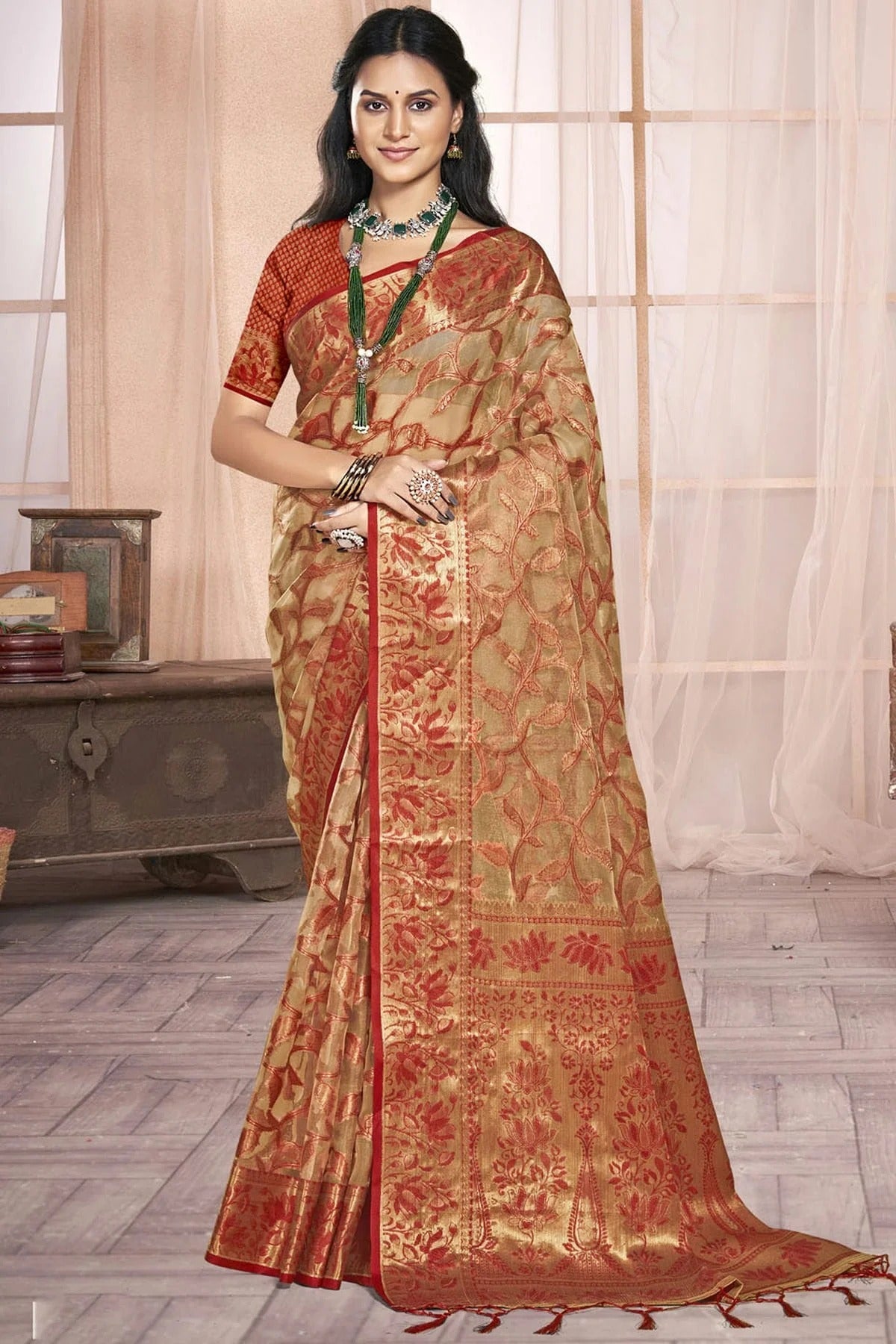 Beige Colour Organza Traditional Saree SD1102592
