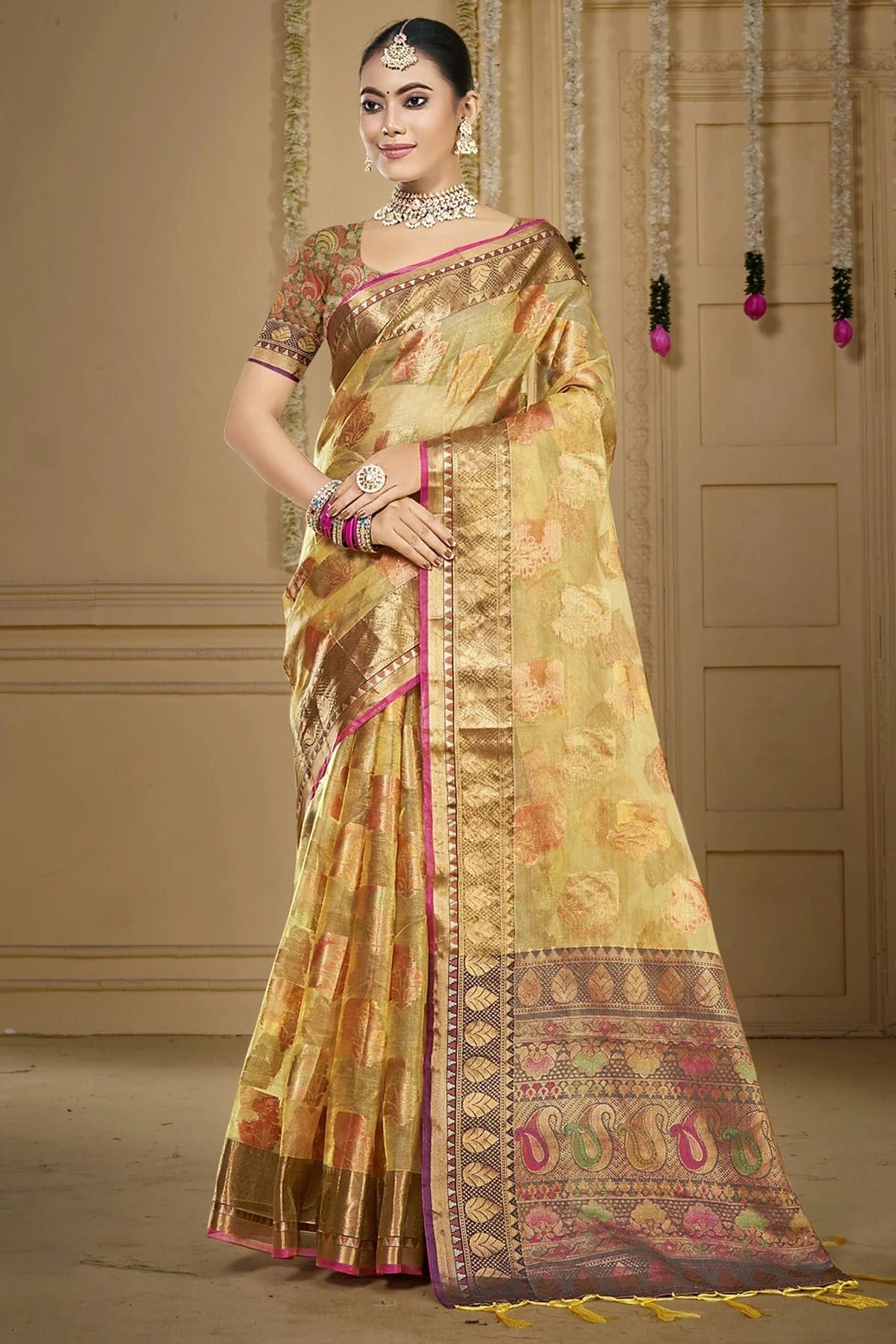 Beige Colour Organza Woven Work Traditional Saree SD1102916