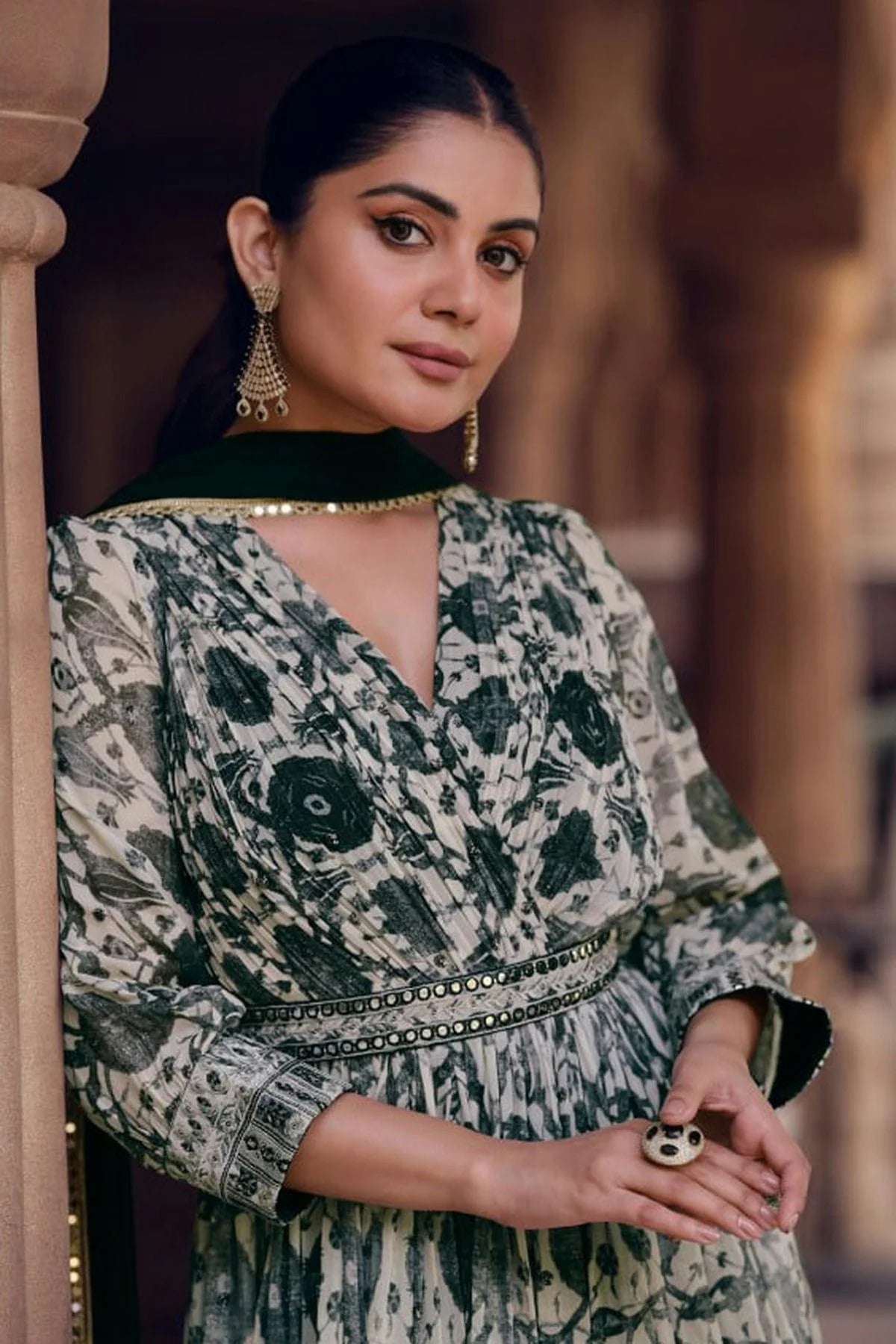 Black Colour Georgette Anarkali Suit SM1140083 A