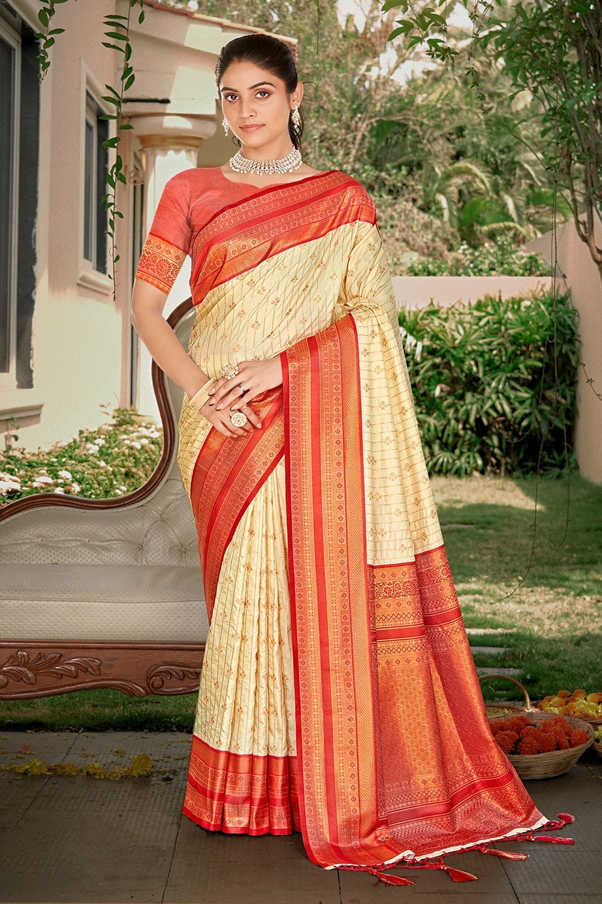 Cream Colour Woven Work Silk Saree SD1102268