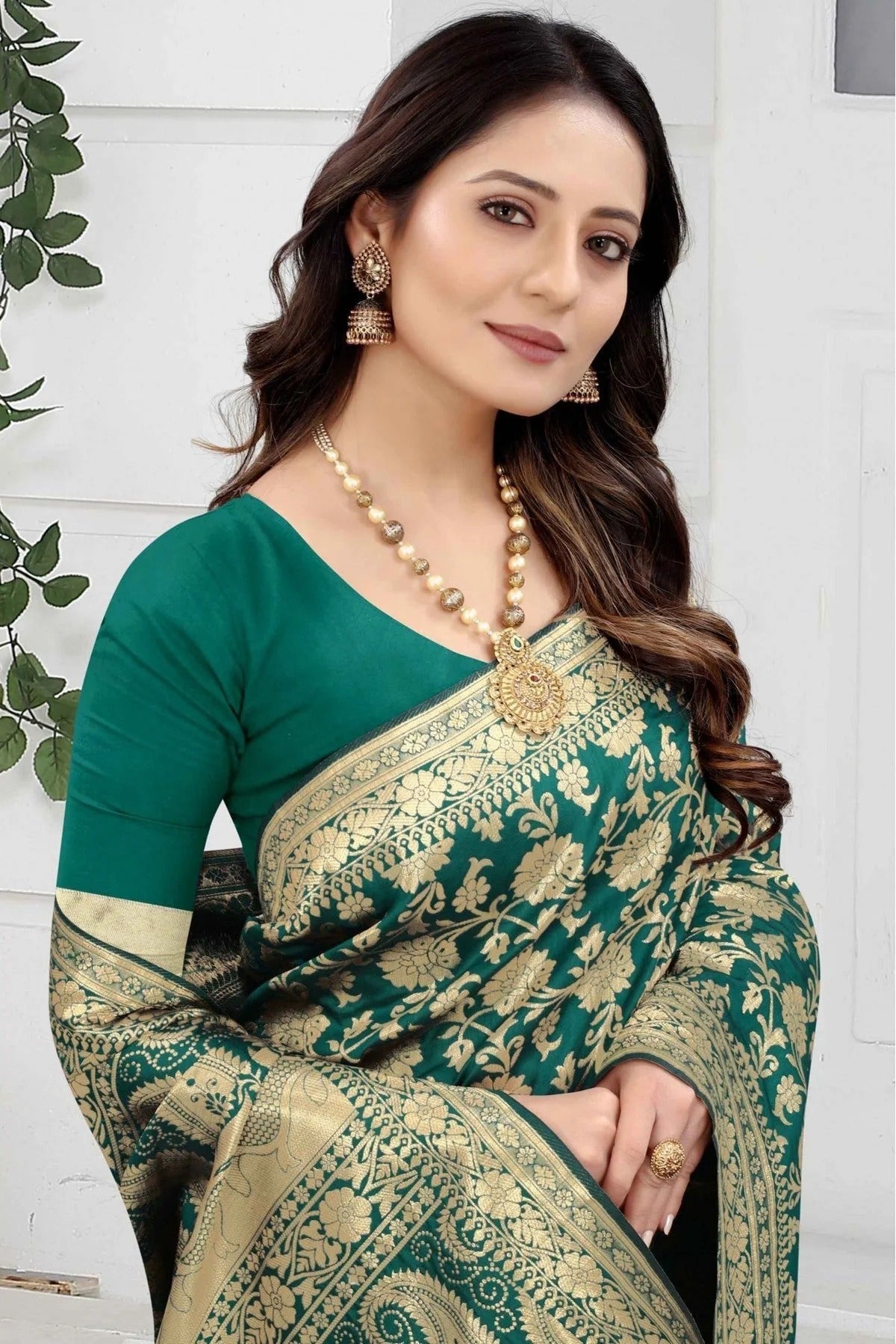 Green Colour Banarasi Art Silk Woven Saree SD1120863 A