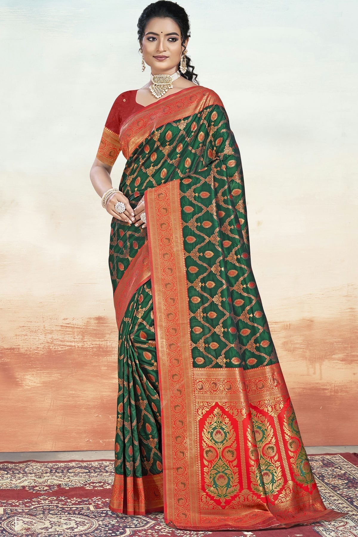 Green Colour Silk Woven Work Traditional Saree SD1103041