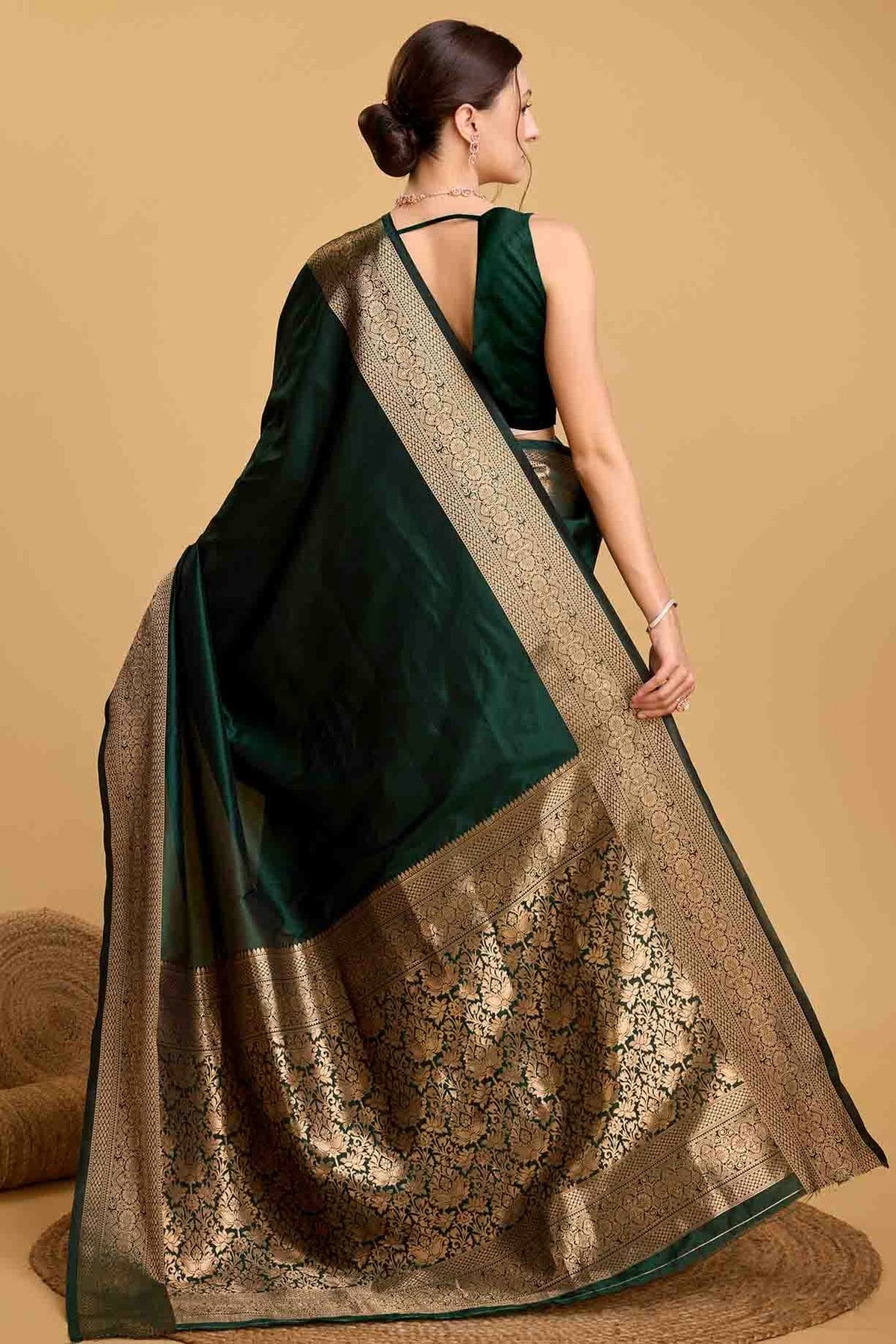 Green Colour Soft Silk Traditional Saree SD1112824 A