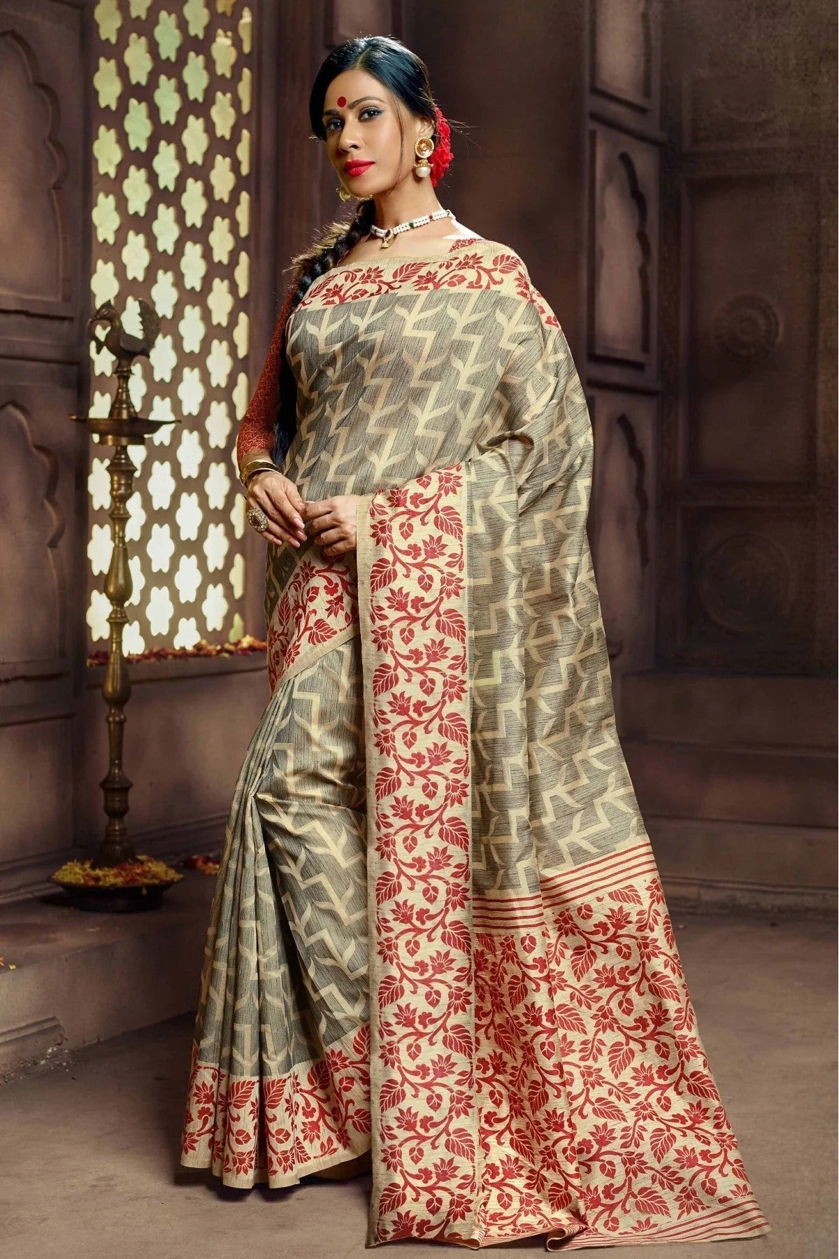 Grey Colour Banarasi Silk Woven Saree SD1100166