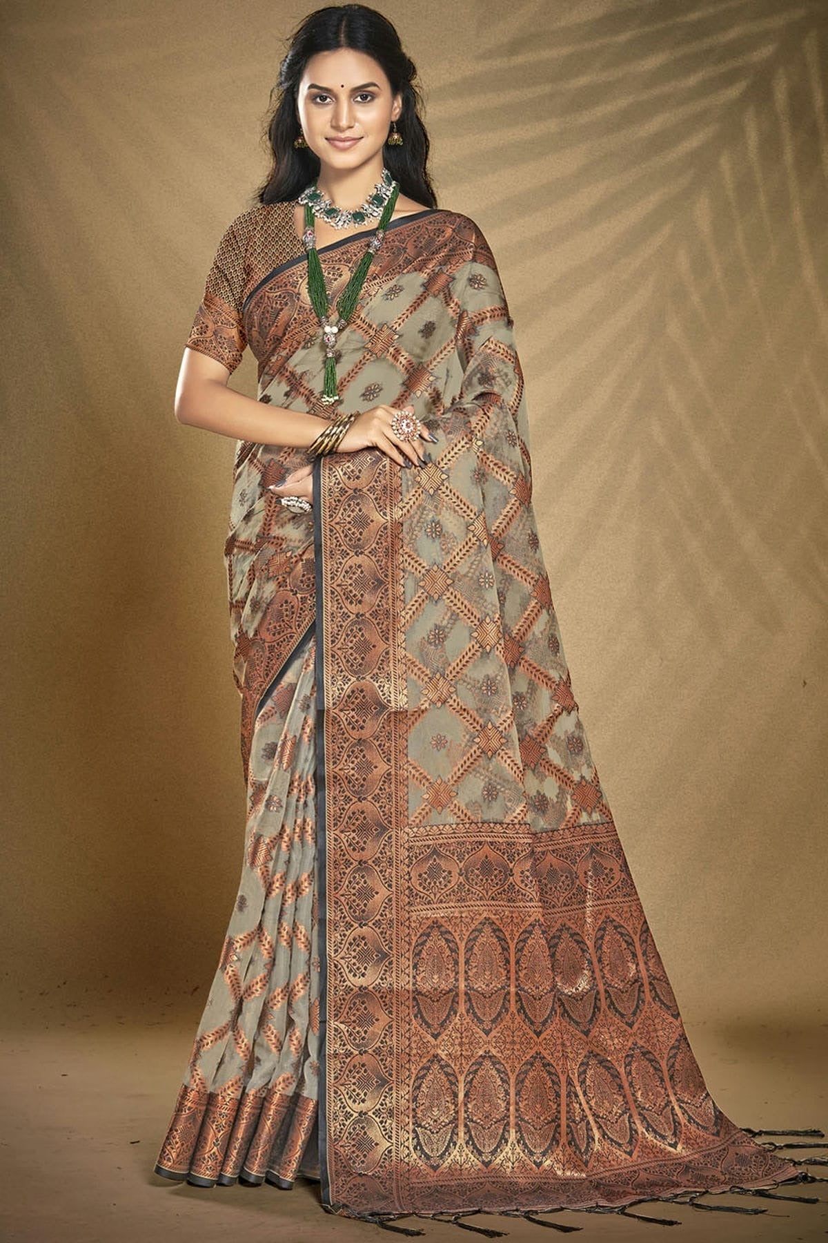 Grey Colour Organza Traditional Saree SD1102616