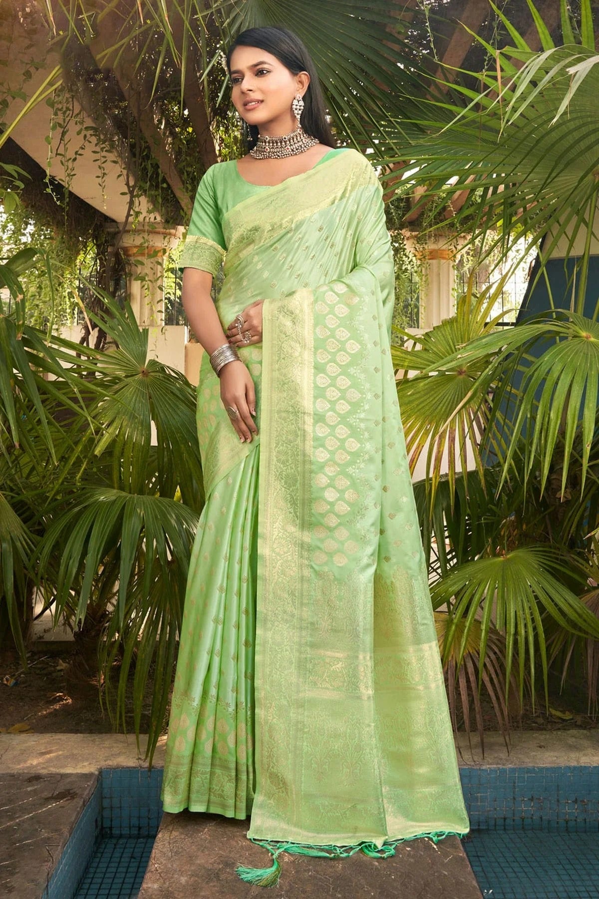 Light Green Colour Woven Work Silk Saree SD1101736