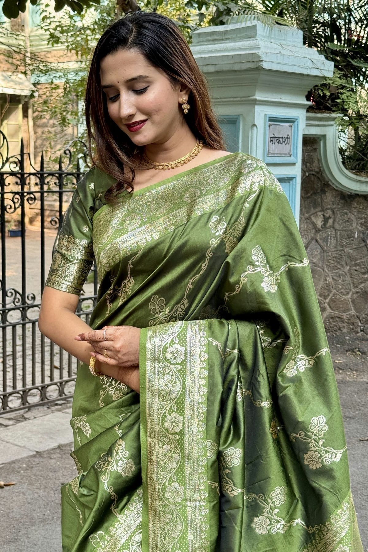 Mehendi Green Colour Banarasi Silk Traditional Saree SD1111944 A