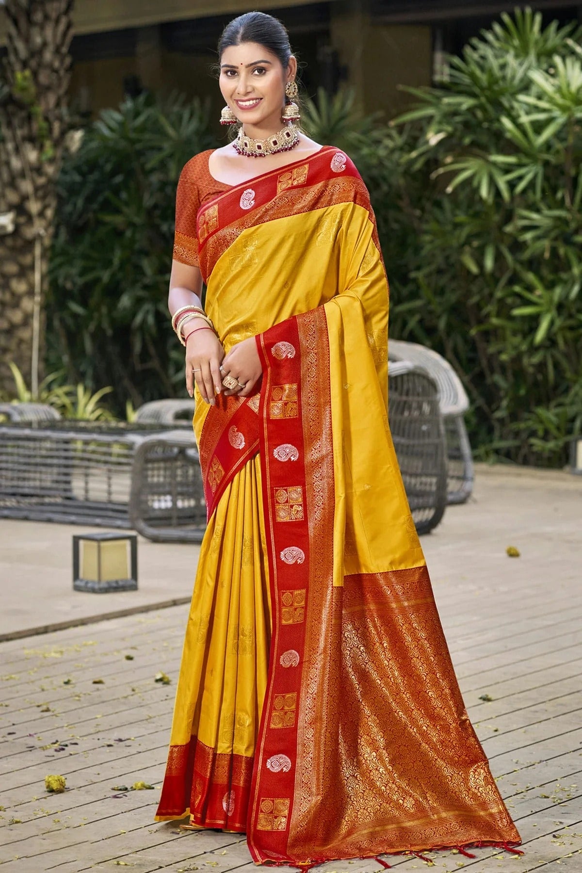 Mustard Colour Silk Woven Work Traditional Saree SD1102782