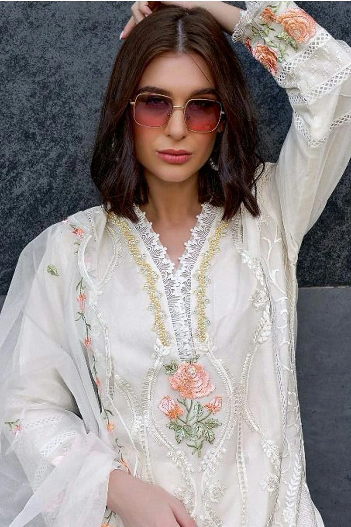 Off White Colour Semi Stitched Organza Pakistani Suit SM1140155 A