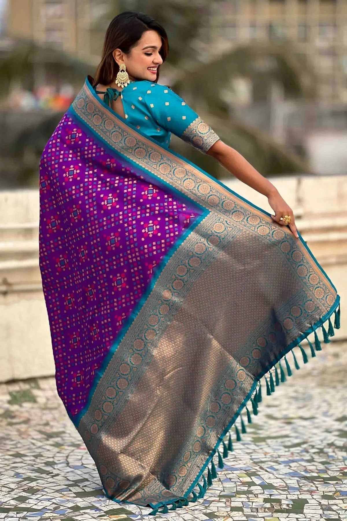 Purple Colour Meenakari Work Patola Silk Traditional Sarees SD1113389 A