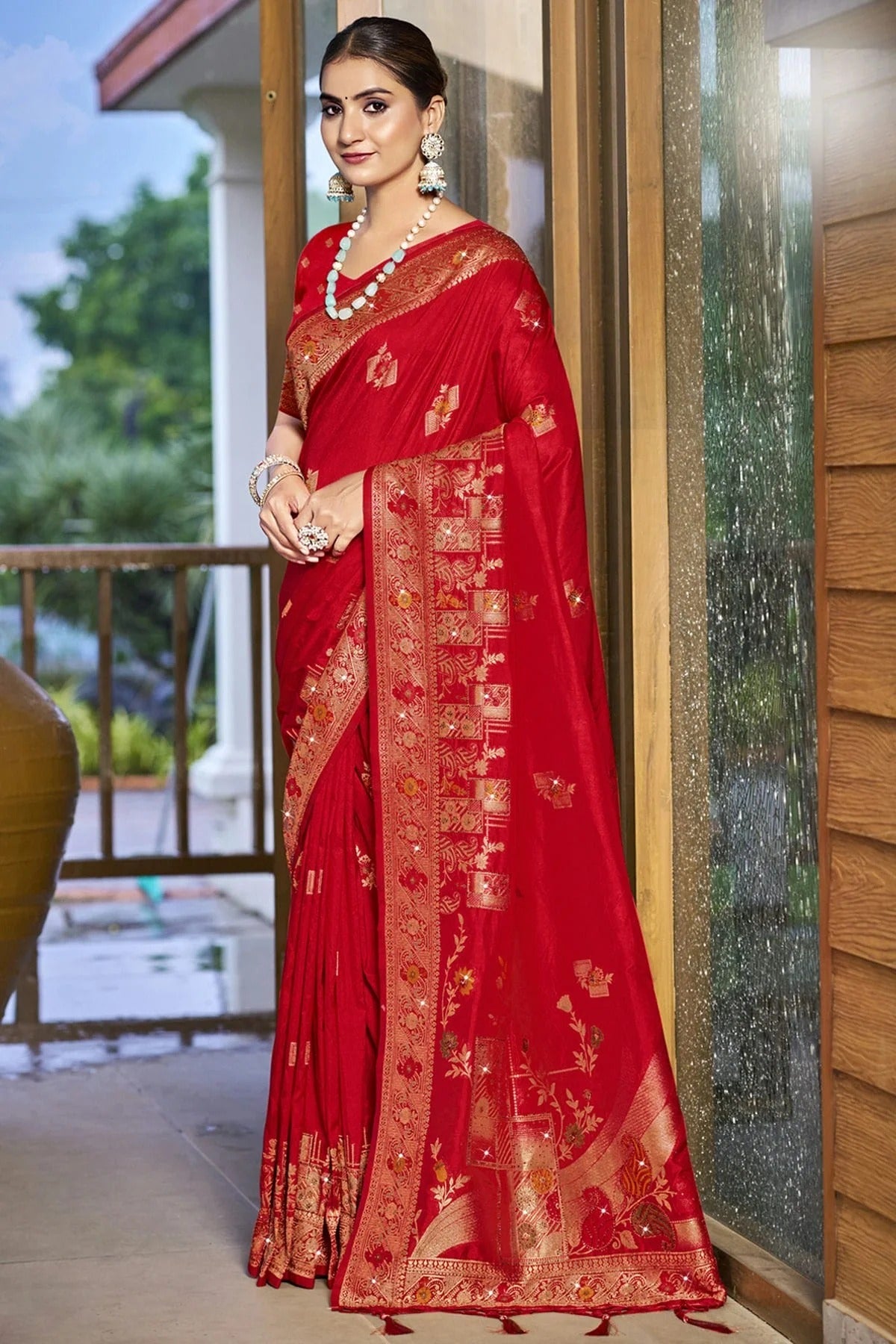 Red Colour Silk Woven Work Traditional Saree SD1102908