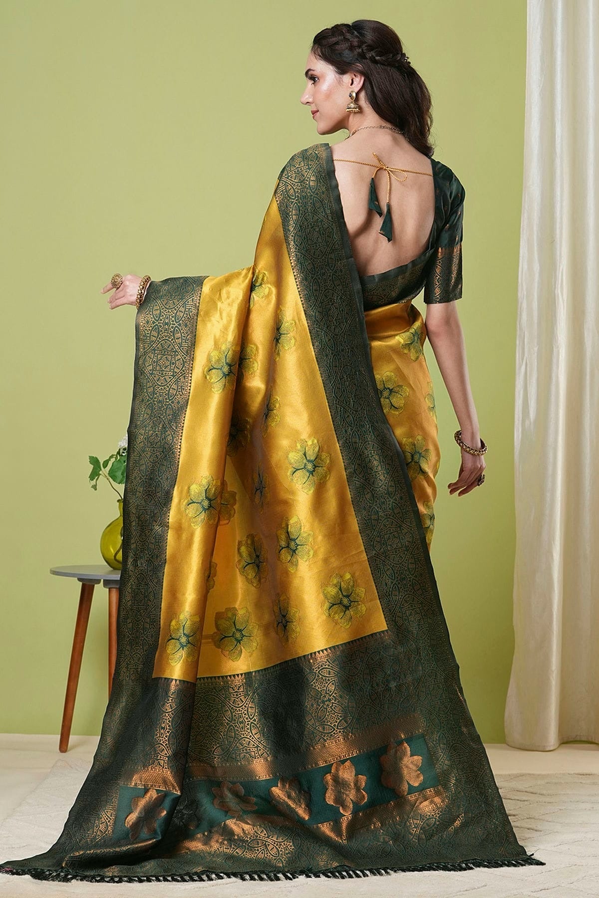 Yellow Colour Banarasi Silk Traditional Saree SD1112638 A