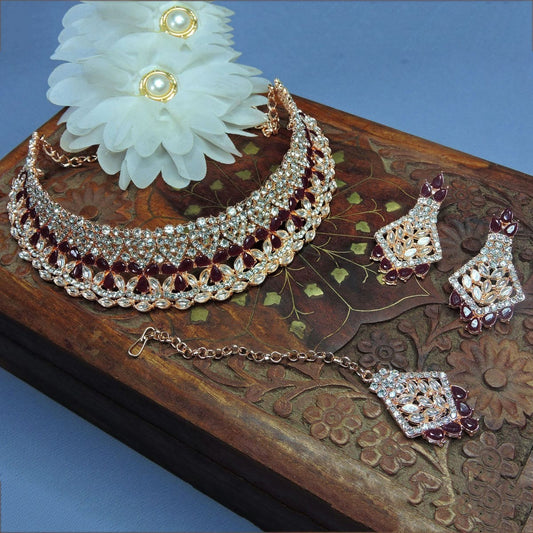Alloy Choker Necklace Set In Maroon Colour NS1250102