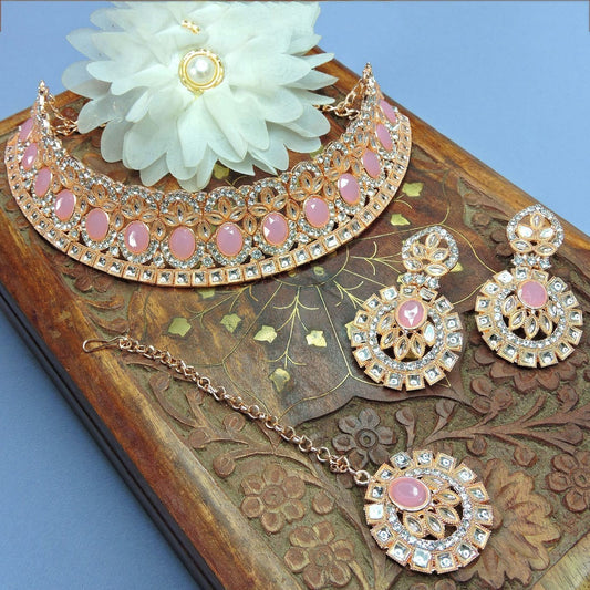 Alloy Choker Necklace Set In Pink Colour NS1250068