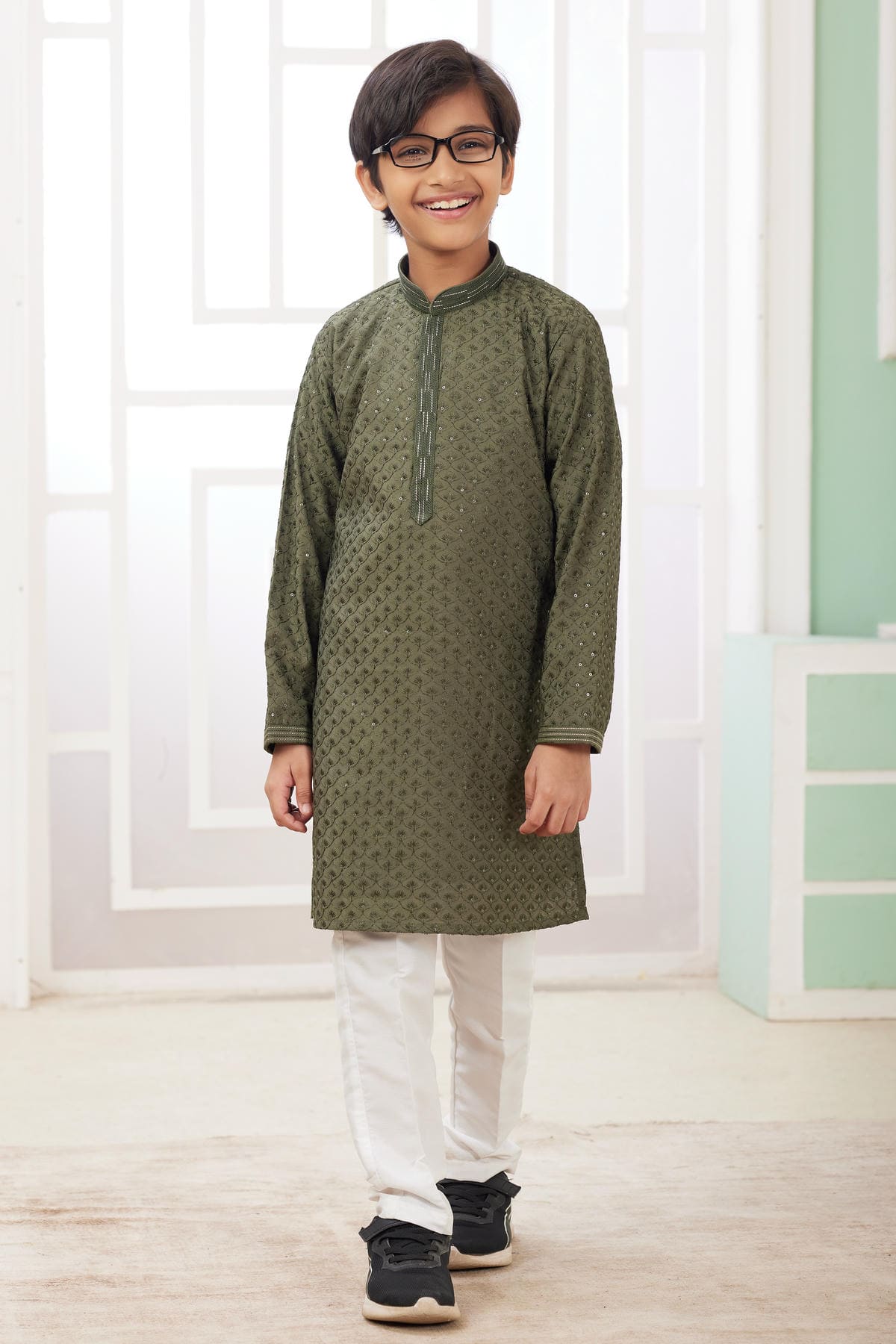 Art Silk Thread Embroidery Work Green Colour Kurta Pajama