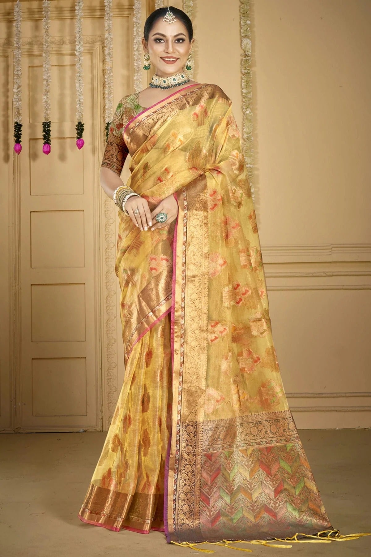 Beige Colour Organza Woven Work Traditional Saree SD1102891