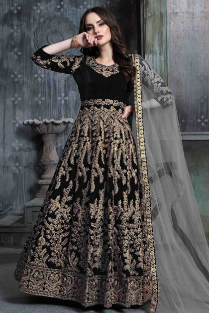 Black Colour 9000 Velvet Semi Stitched Anarkali Suit SM1050272