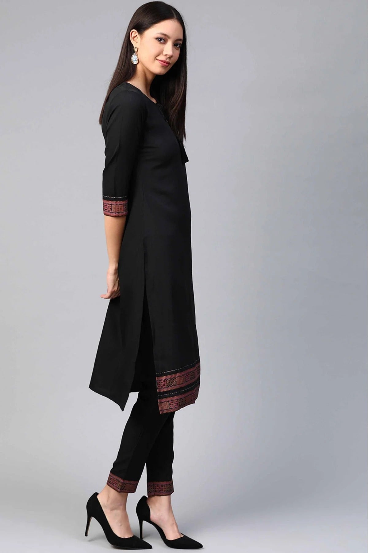 Black Colour Crepe Solid Kurta With Pant KR1060145 A
