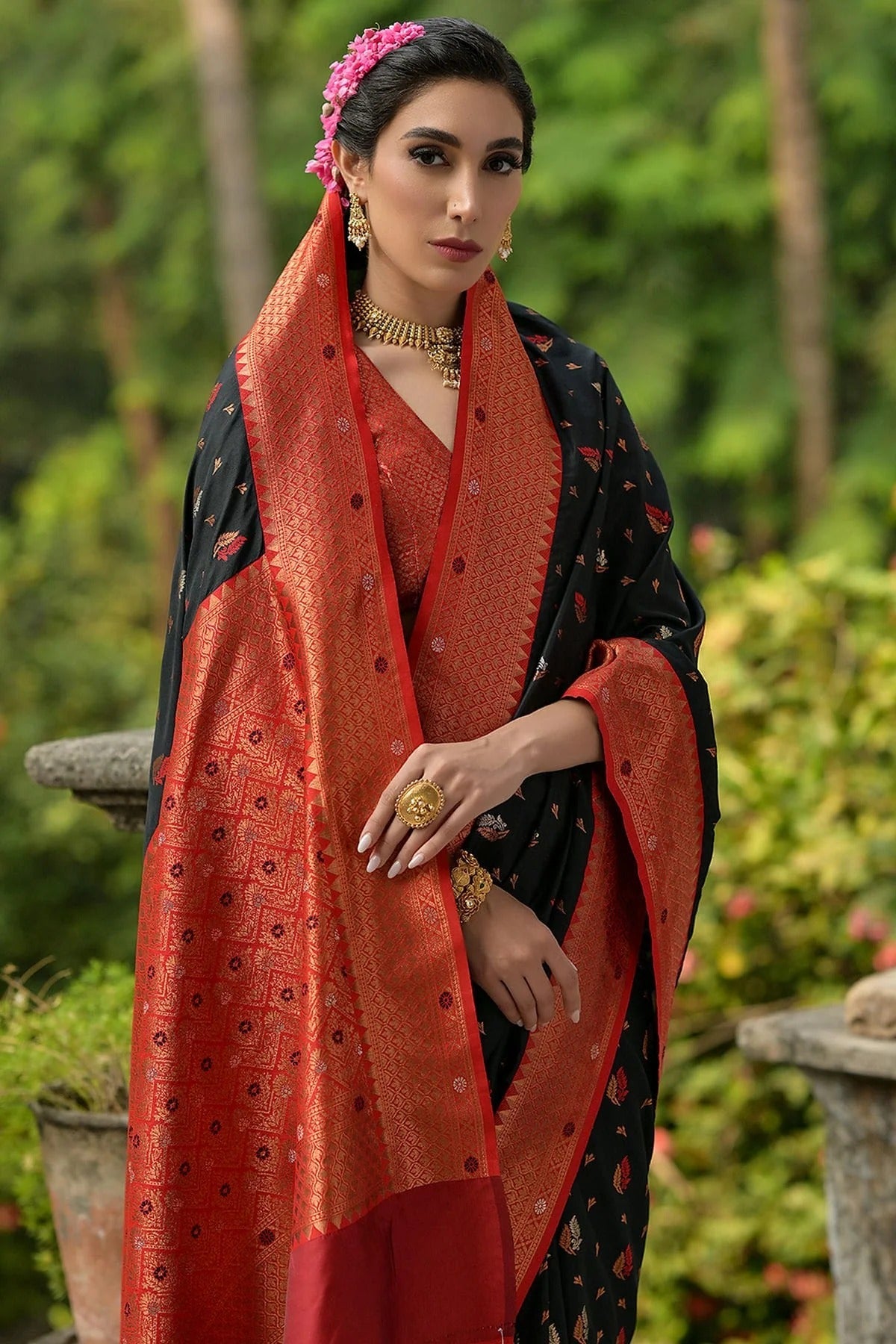 Black Colour Woven Work Banarasi Silk Saree SD1260013 B