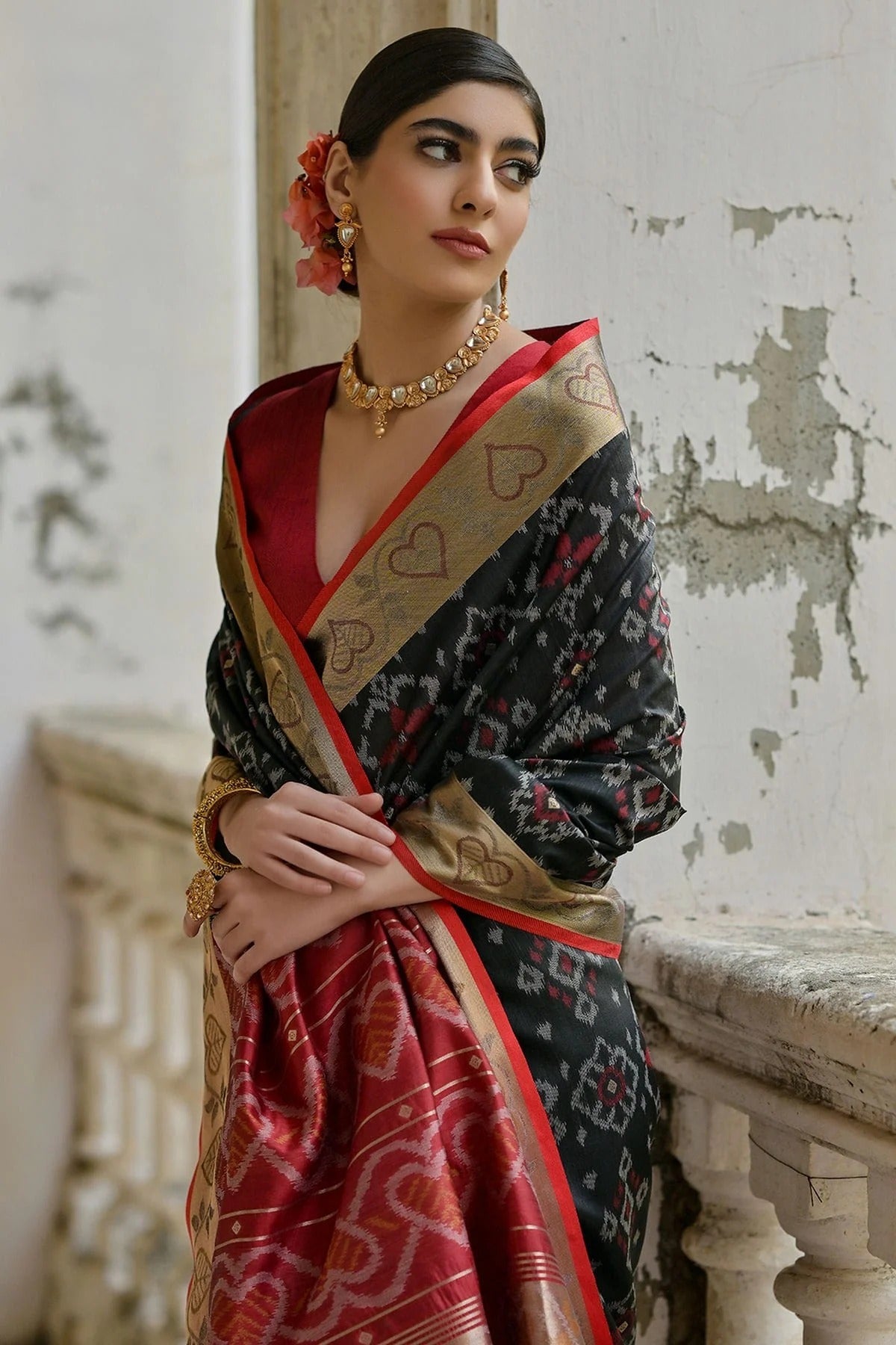 Black Colour Woven Work Raw Silk Saree SD1260033 B
