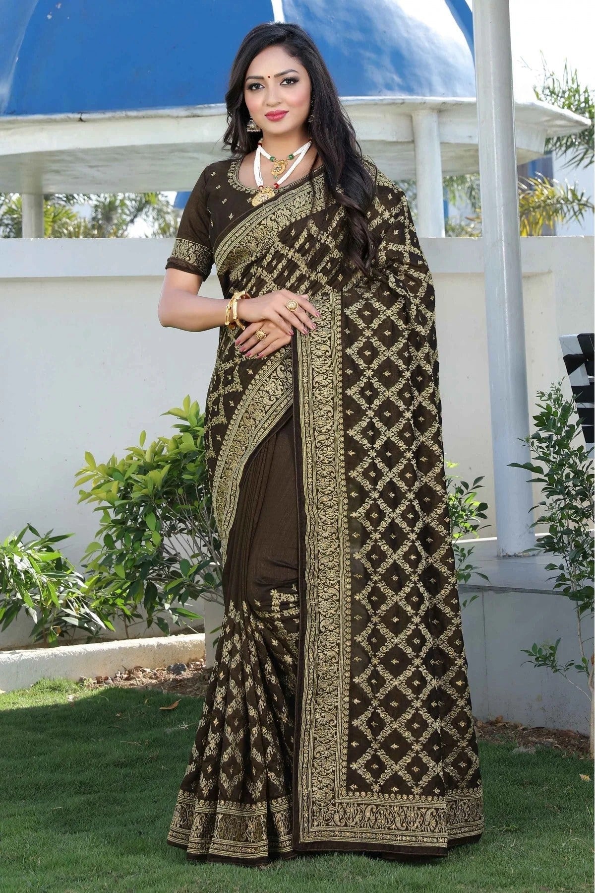 Brown Colour Vichitra Silk Embroidery Saree SD1120867