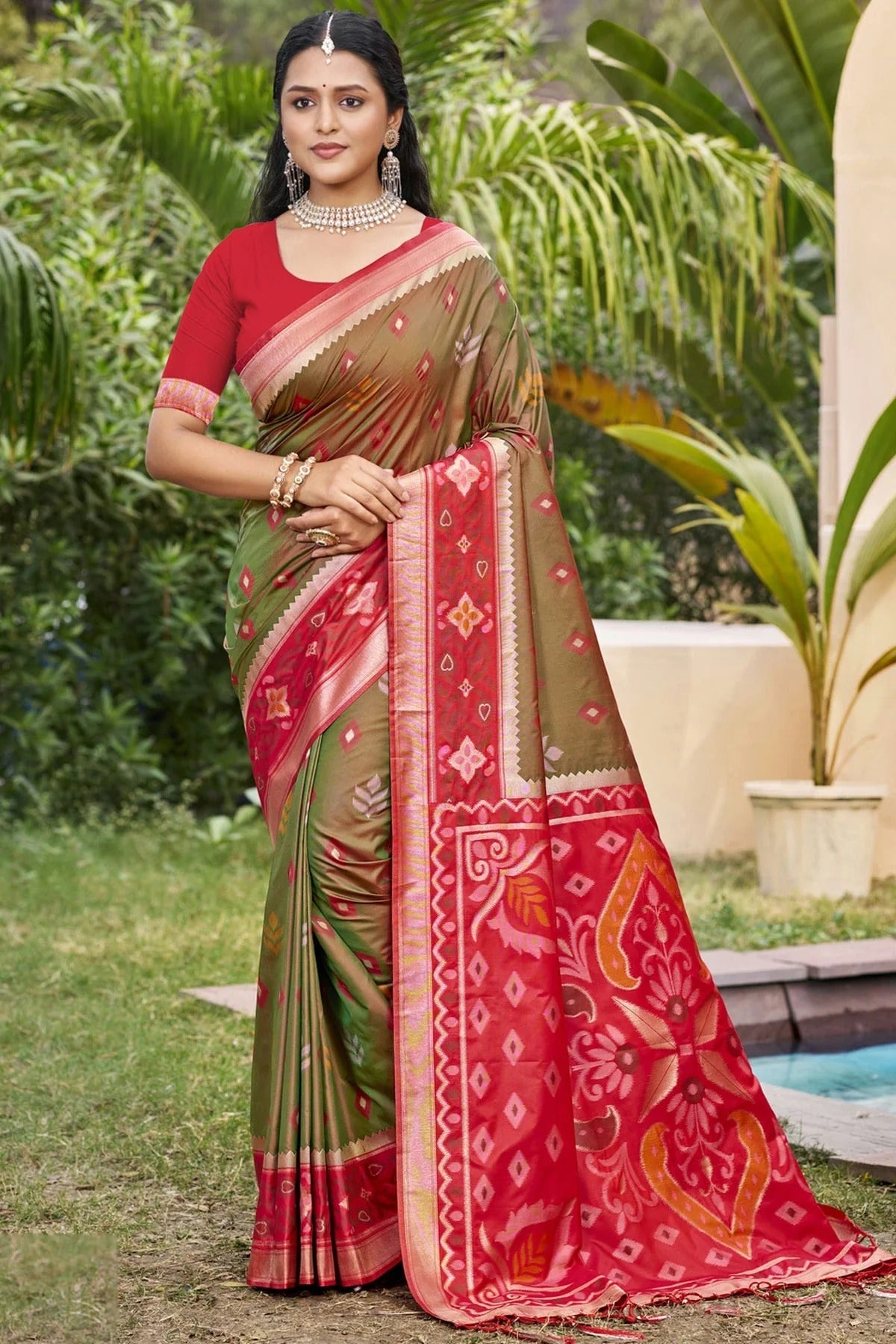 Brown Colour Woven Work Silk Traditional Saree SD1103289