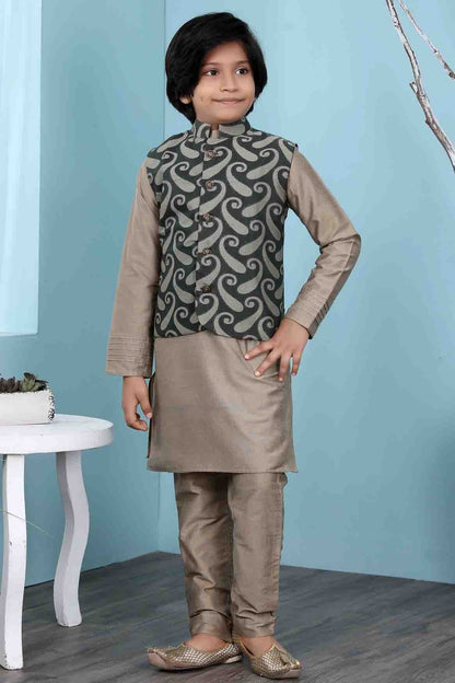 Brown and Green Colour Handloom Silk Kurta Pajama With Jacket BW1070114