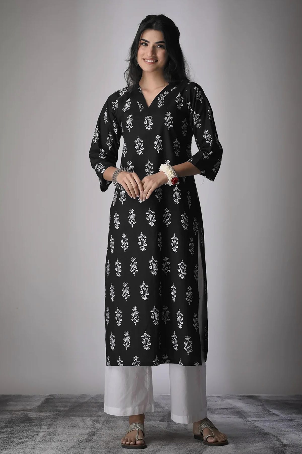 Cambric Cotton Digtial Printed Stitched Kurti In Black Colour