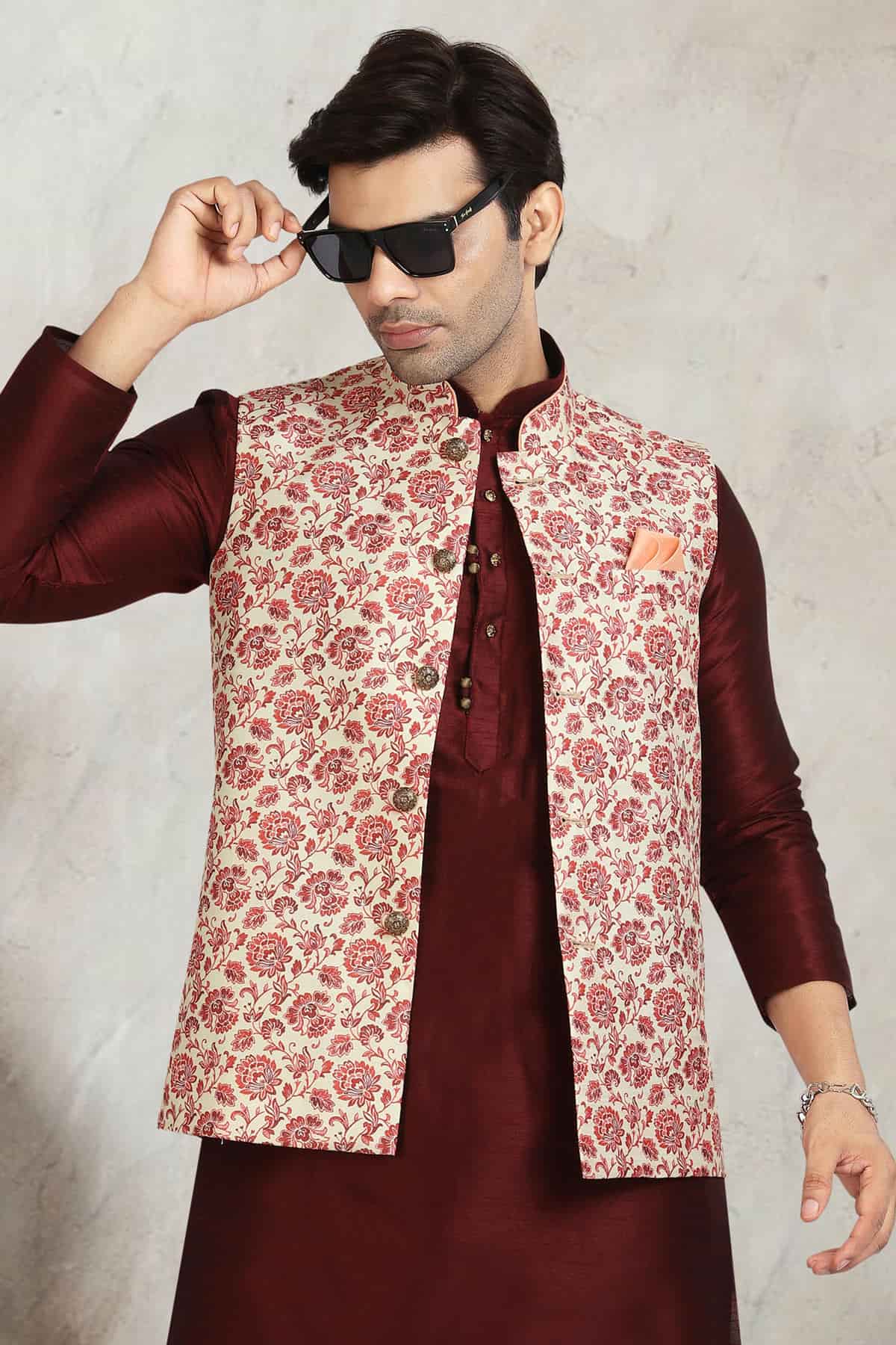 Cream Colour Banarasi Silk Digital Printed Kurta Pajama With Jacket