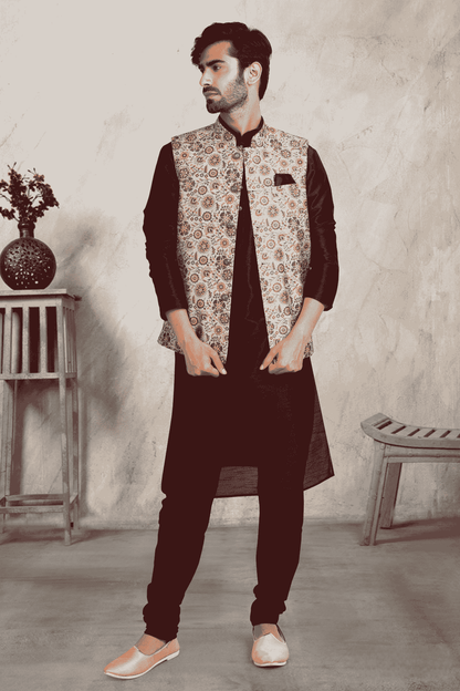Cream Colour Banarasi Silk Digital Printed Kurta Pajama With Jacket