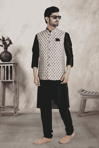 Cream Colour Banarasi Silk Digital Printed Kurta Pajama With Jacket