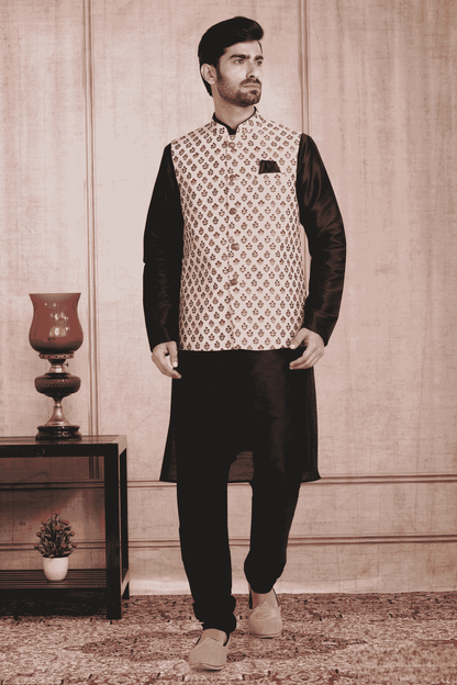 Cream Colour Banarasi Silk Digital Printed Kurta Pajama With Jacket