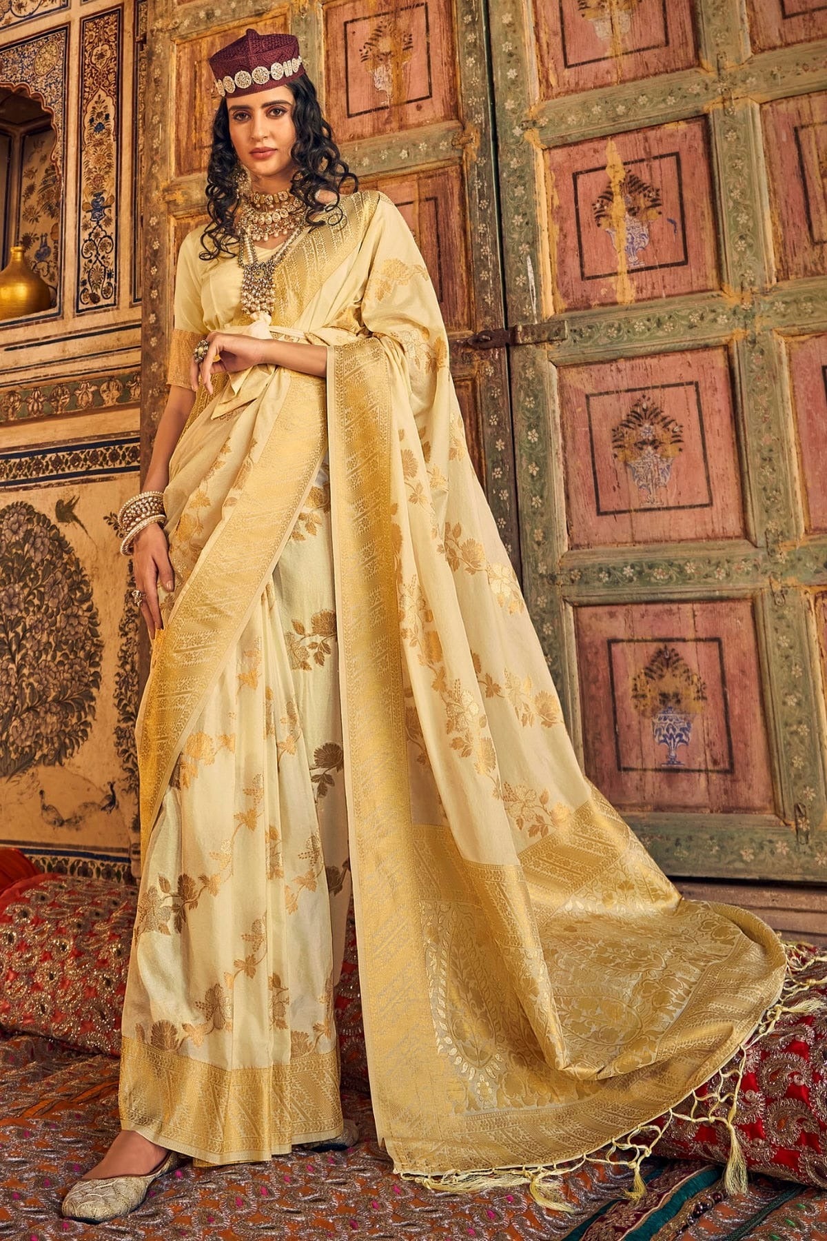 Cream Colour Chinon Georgette Woven Work Saree SD1290086