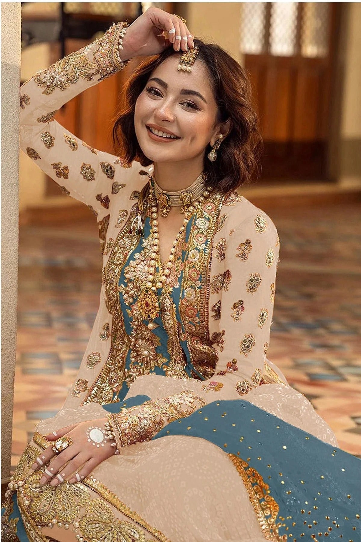 Cream Colour Organza Pakistani Suit SM1140088 A