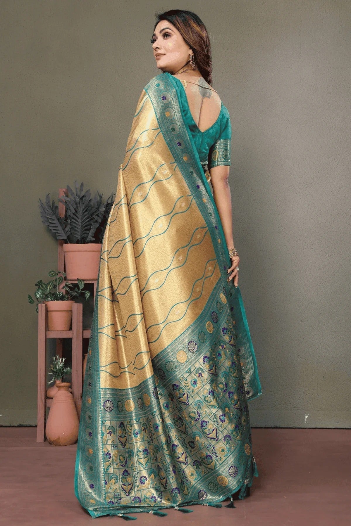 Cream Colour Woven Work Pure Banarasi Tissue Silk Traditional Saree SD1250319 B
