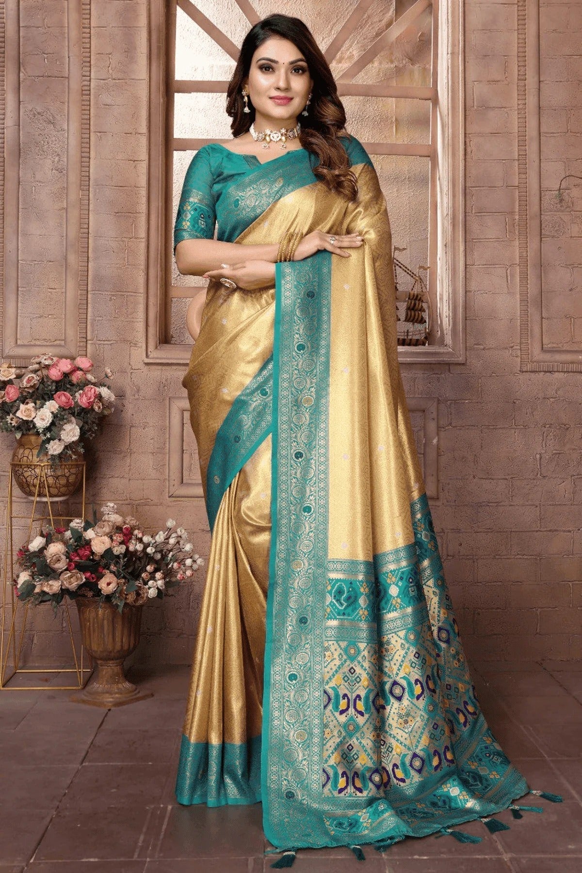 Cream Colour Woven Work Pure Banarasi Tissue Silk Traditional Saree SD1250330