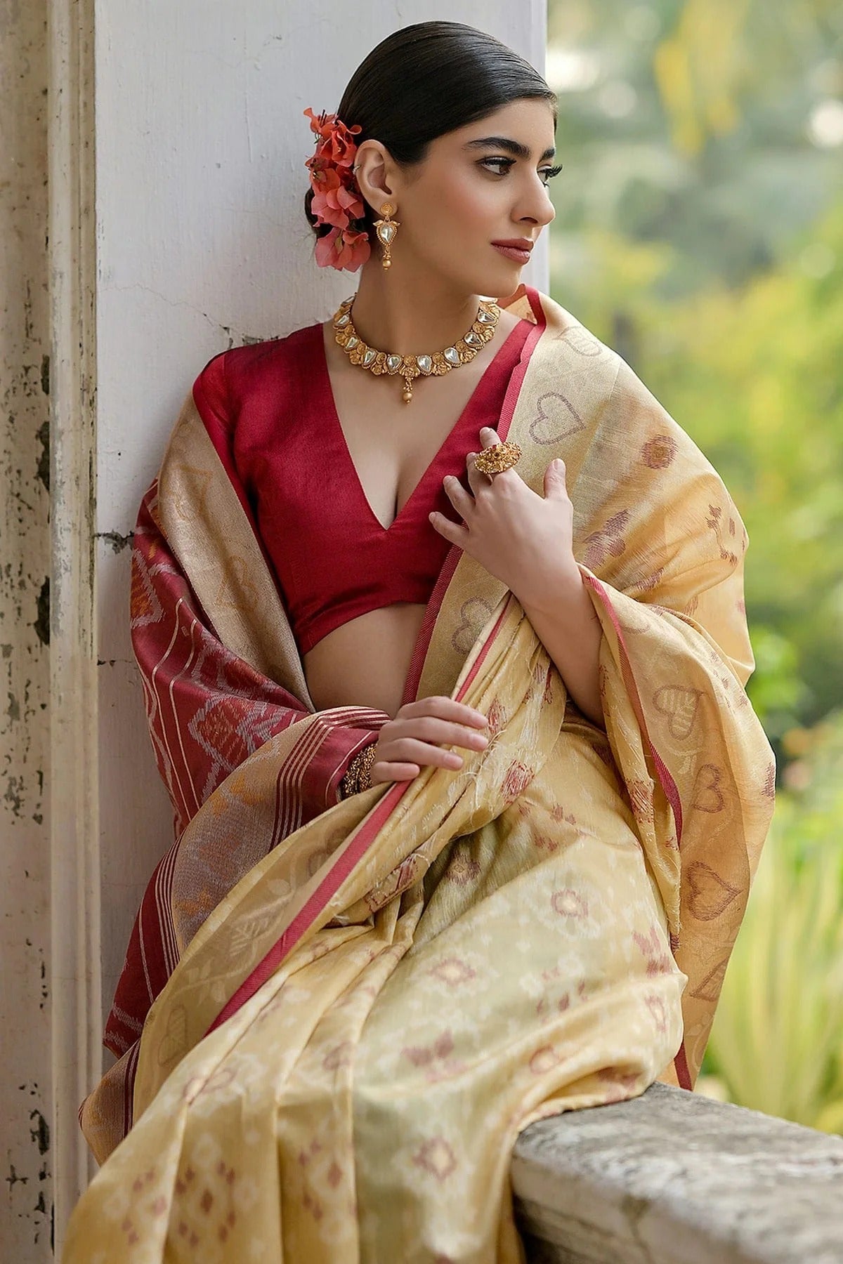 Cream Colour Woven Work Raw Silk Saree SD1260034 B