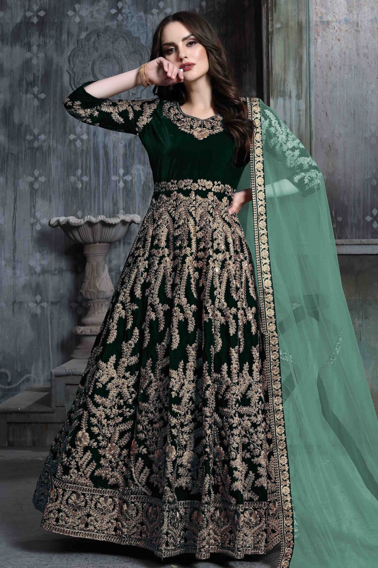 Green Colour 9000 Velvet Semi Stitched Anarkali Suit SM1050270