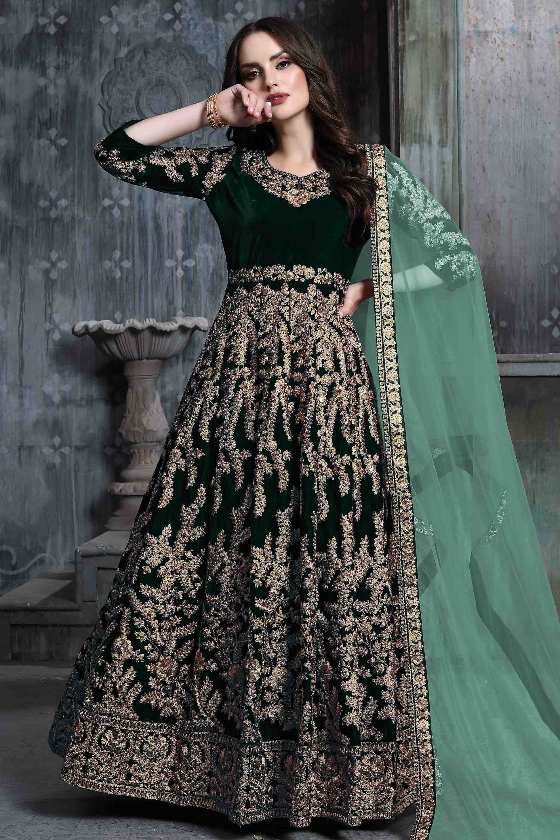 Green Colour 9000 Velvet Semi Stitched Anarkali Suit SM1050270