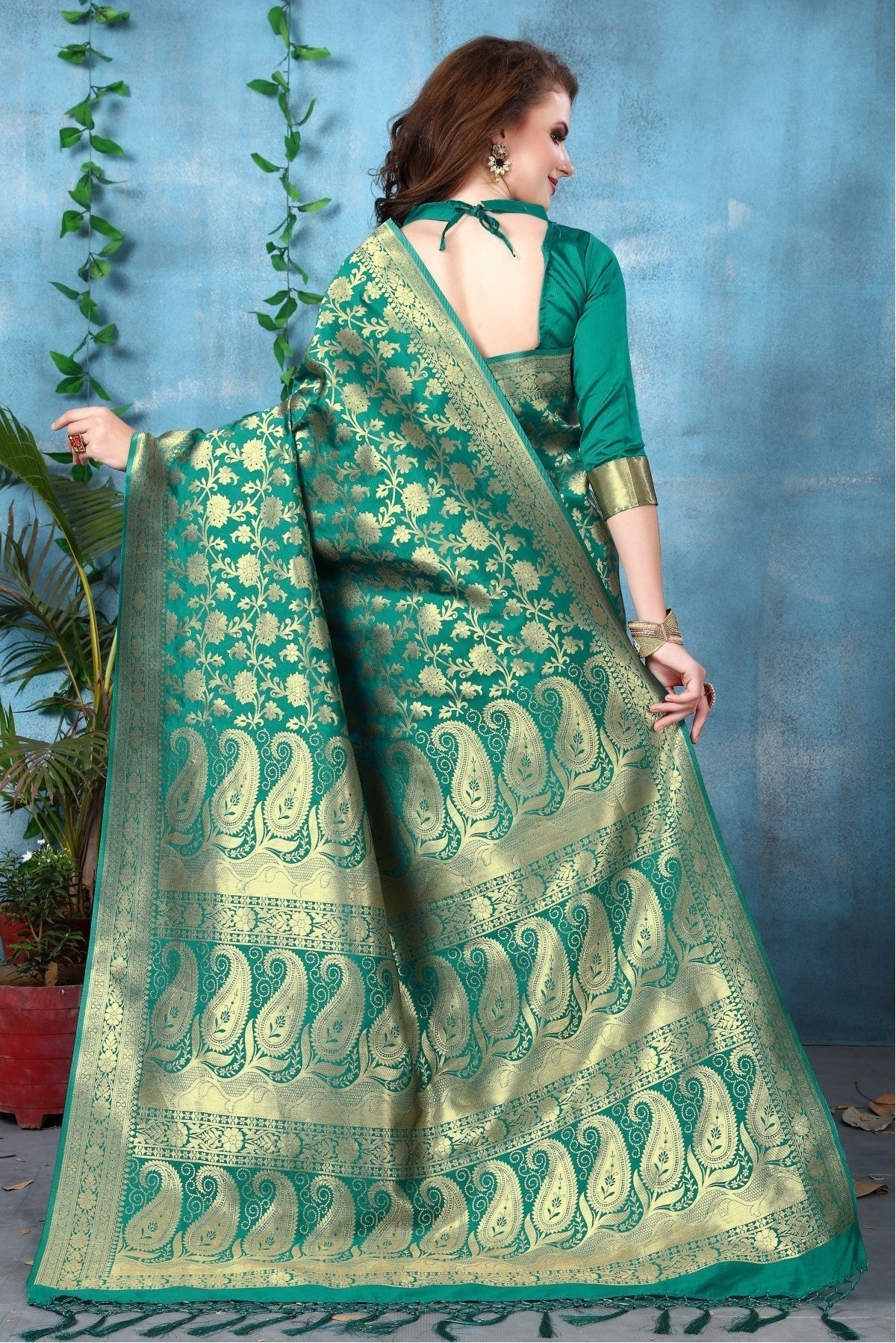 Green Colour Banarasi Art Silk Woven Saree SD1120796 A