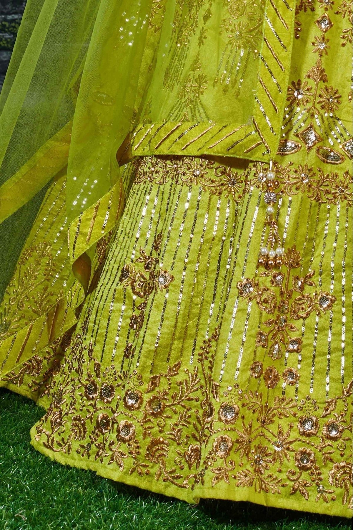 Green Colour Banglory Silk Lehenga Choli LC1010041 D