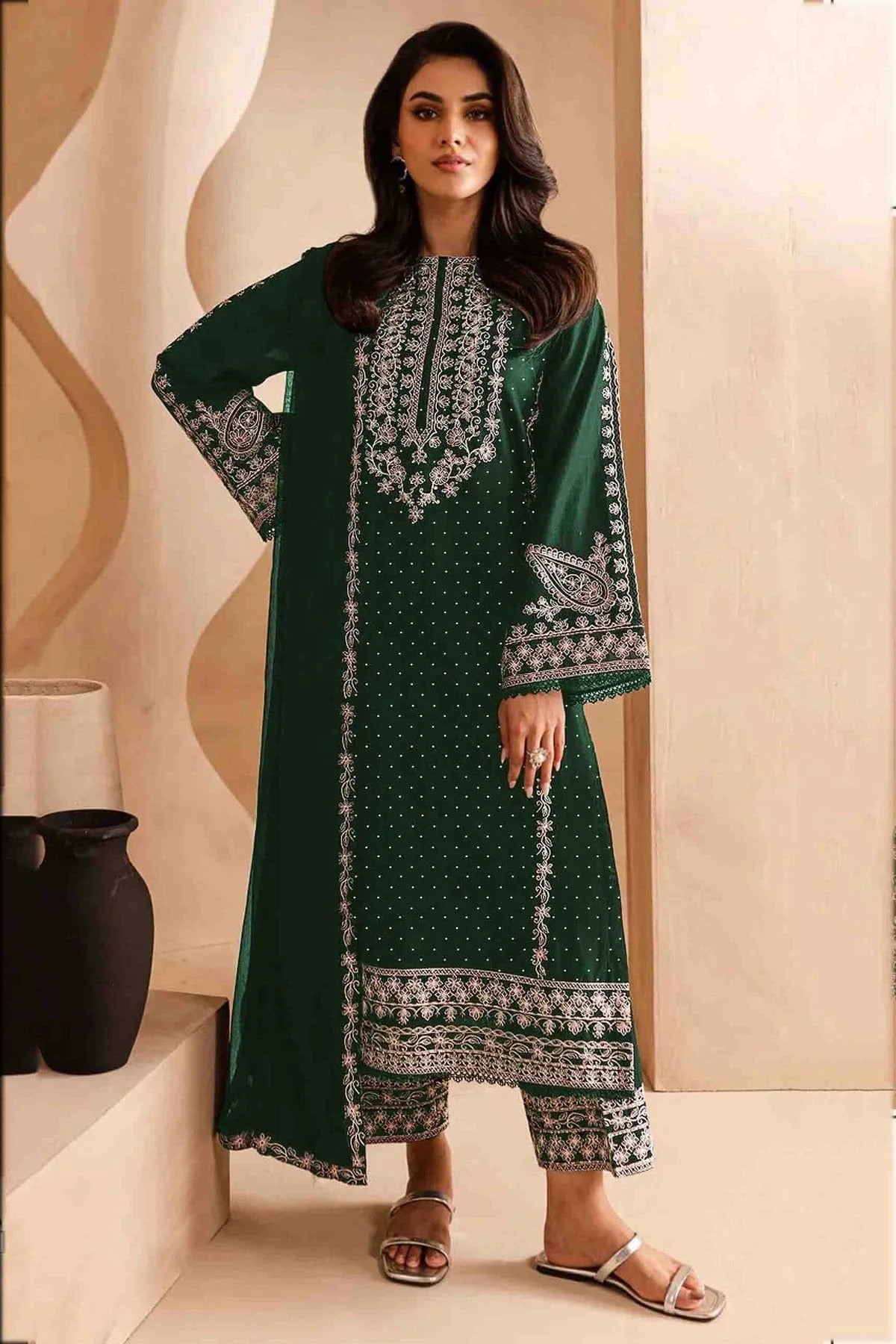 Green Colour Faux Georgette Pakistani Suit SM1140811
