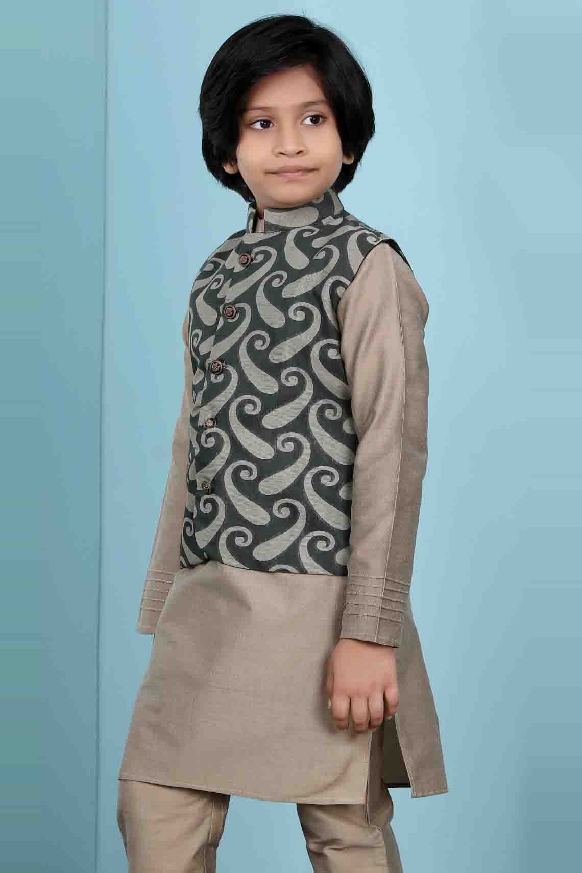 Green Colour Handloom Silk Jacket BW1070147 A