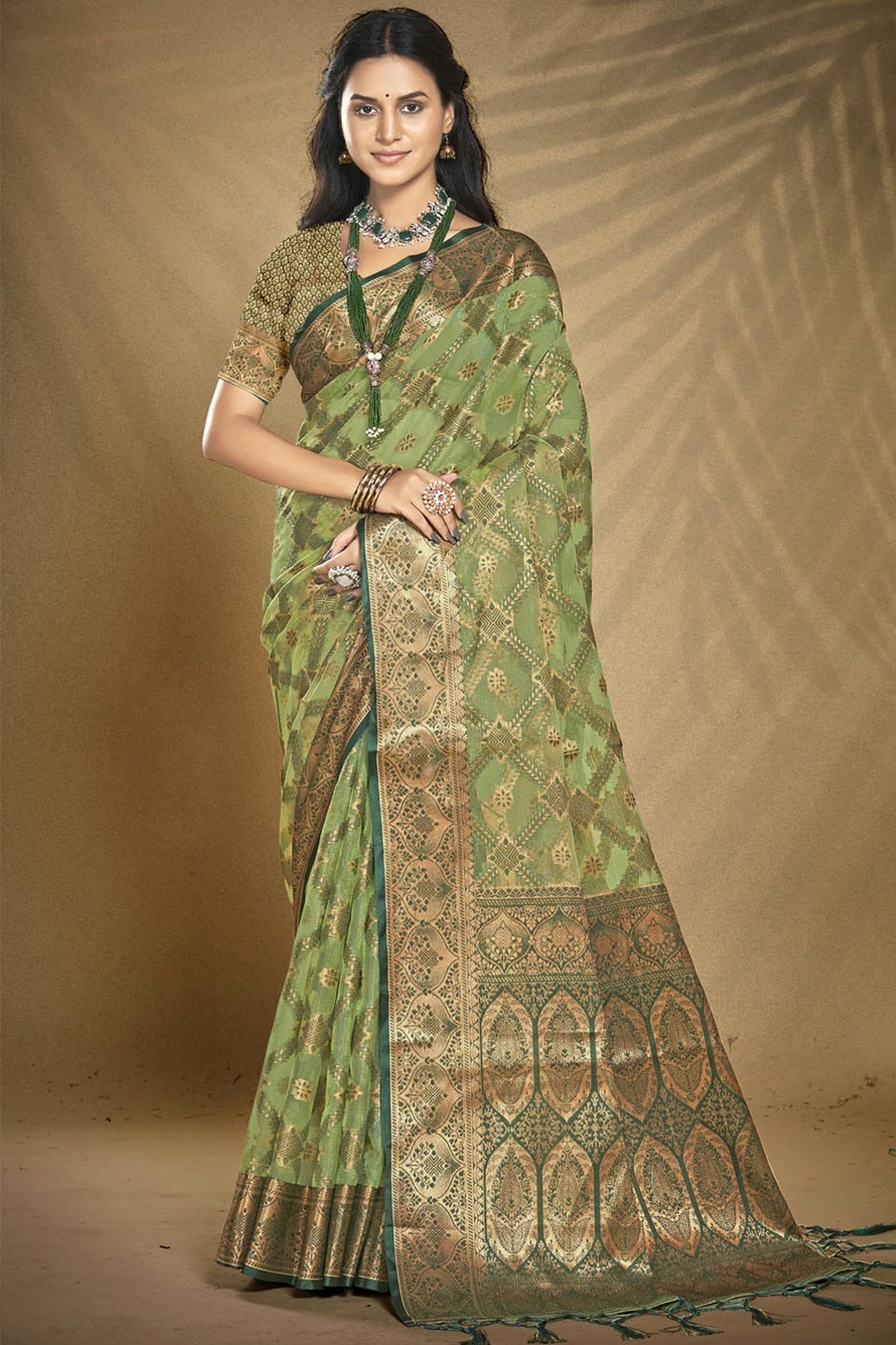 Green Colour Organza Traditional Saree SD1102617