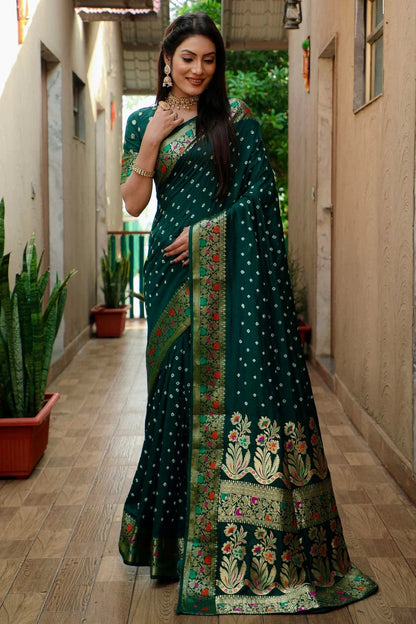 Green Colour Paithani Silk Traditional Saree SD1110931