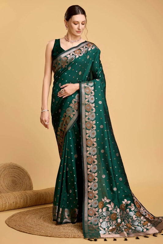 Green Colour Silk Saree SD1110023